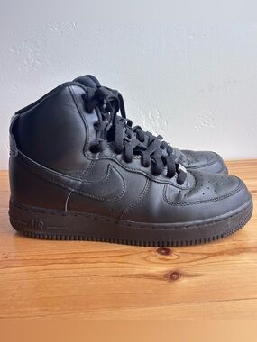 Nike Black Air Force 1 High-Top shoes Sneakers Sz 9